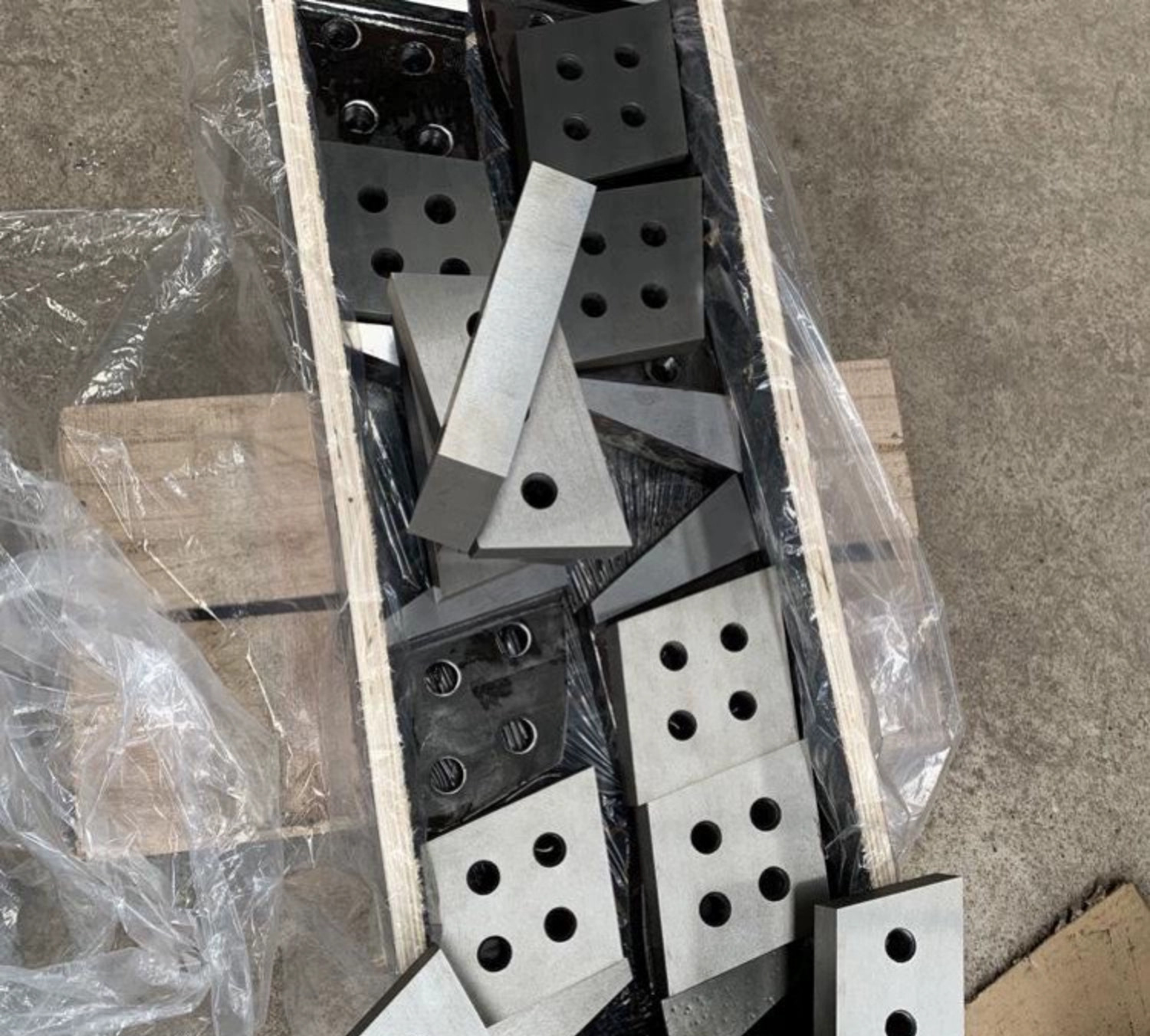 secure-wooden-case-packaging-for-export secure-wooden-case-packaging-for-export