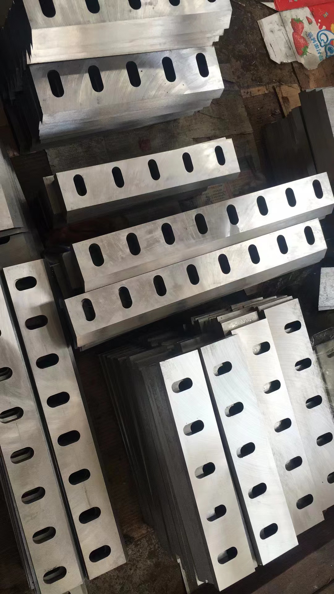 Plastic shredder blades (36) Plastic shredder blades (36)