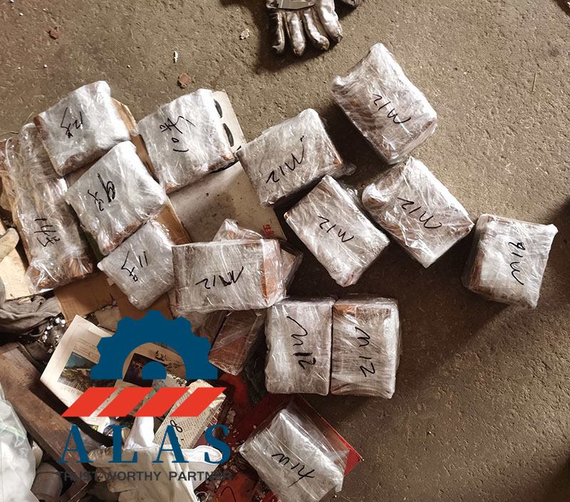 ALAS Export Grade Sealed Rebar Cutter Components ALAS rebar blades with plastic sealed packaging and material marks