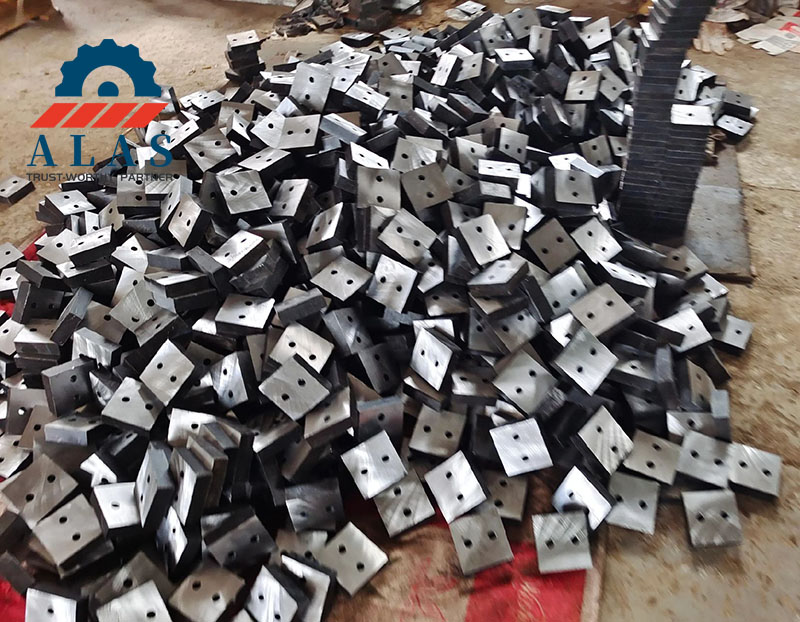 ALAS Factory-Direct Rebar Cutter Blades Inventory & Mass Production Mass production and factory inventory of heavy-duty rebar cutting blades at ALAS factory