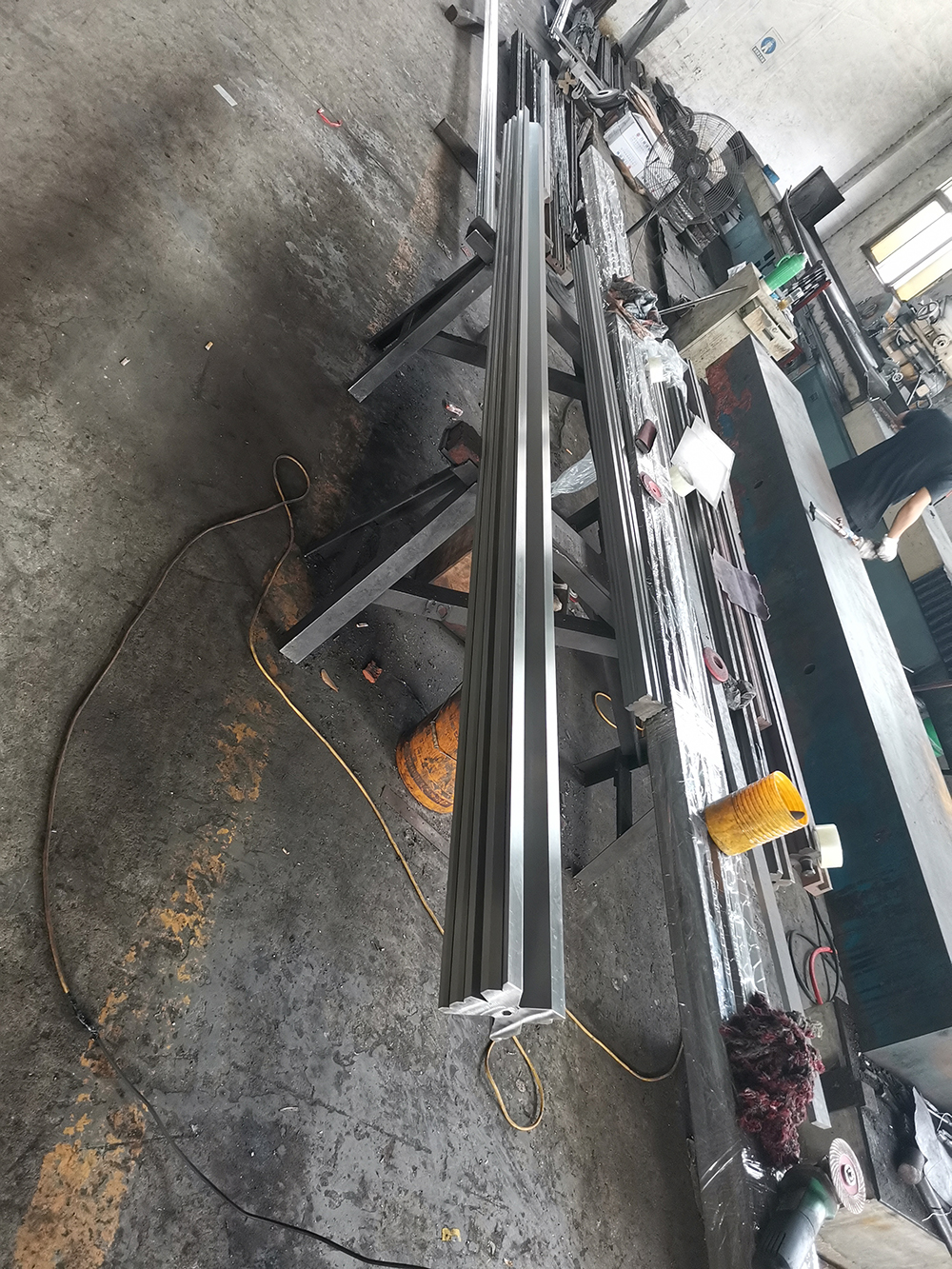 4 way press brake die