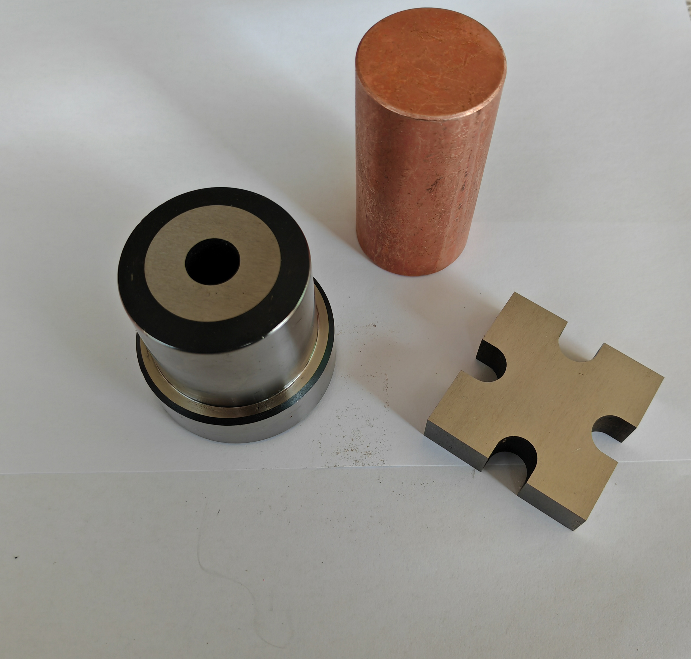 Concrete pile machine; Head machine head