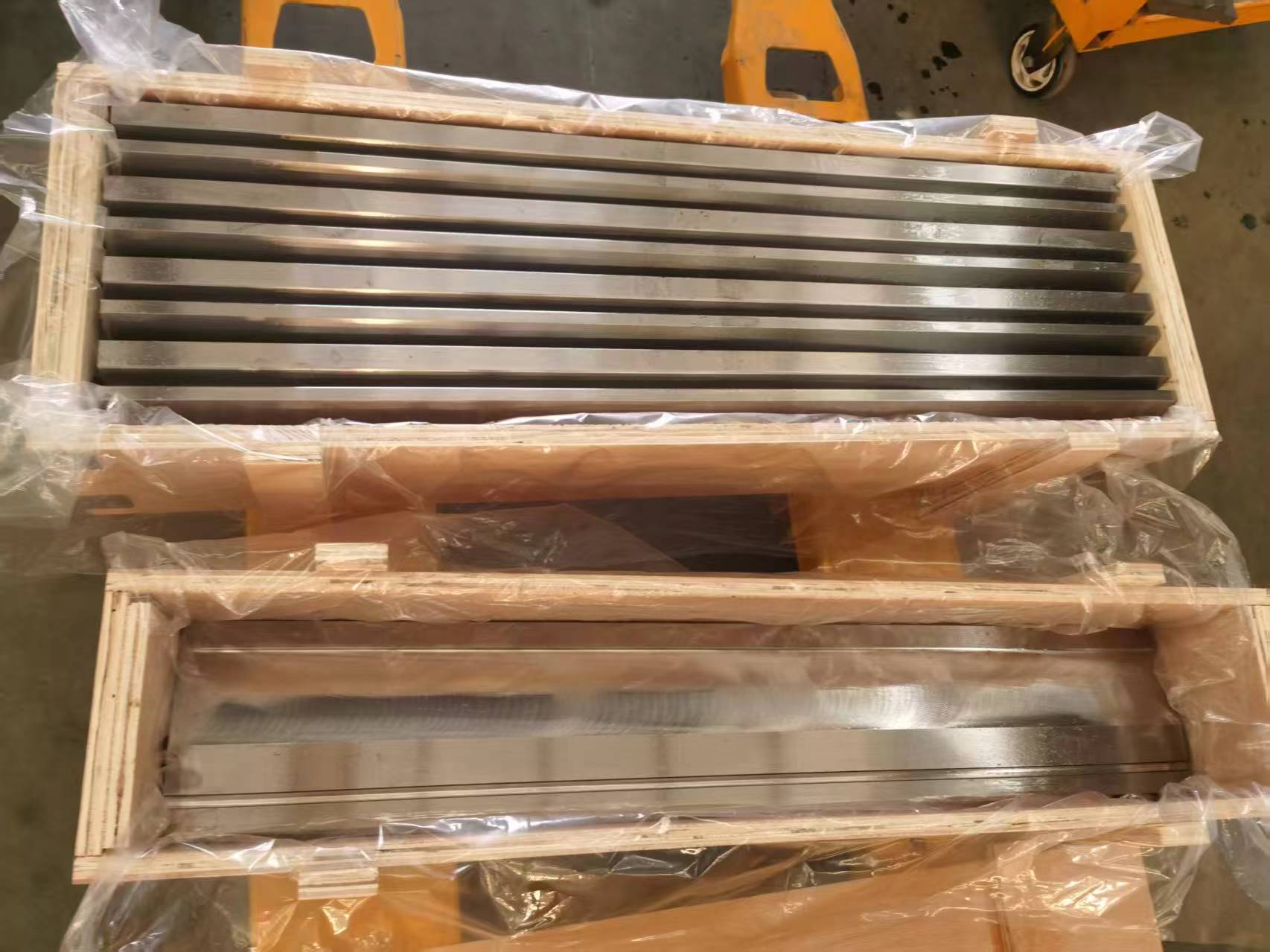 Export Standard Packaging | Damage-Free Shipping Guaranteed Heavy duty press brake tooling securely packed in export standard wooden boxes with plastic wrap protection
