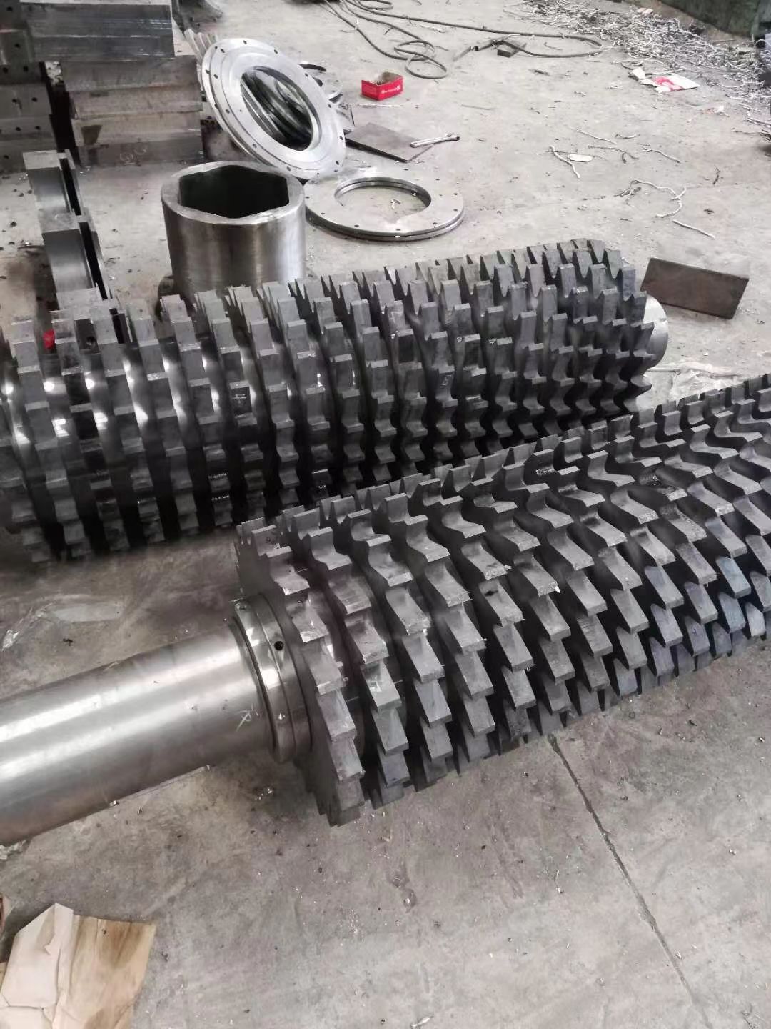 Solid Waste Shredder Blades