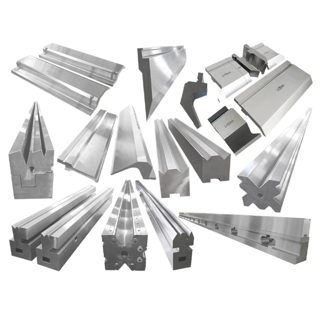 Precision 42CrMo press brake die with vacuum heat treatment for consistent V-opening bending.