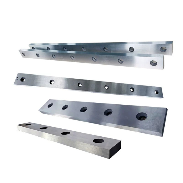Heavy-duty guillotine shear blades for hydraulic metal shearing machines
