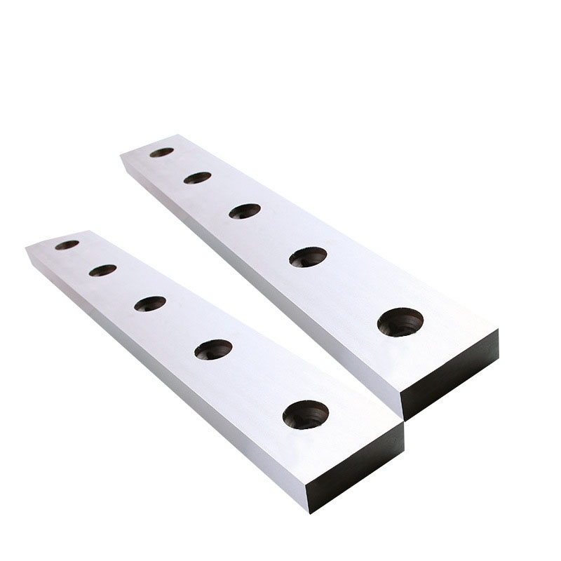 Get a competitive shearing machine blade price for high-durability H13 and D2 steel knives from AlasMachinery.