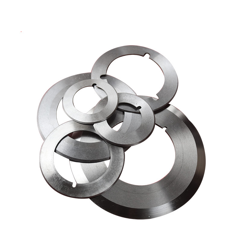 Precision ground circular round cutting blade for industrial slitting and converting.