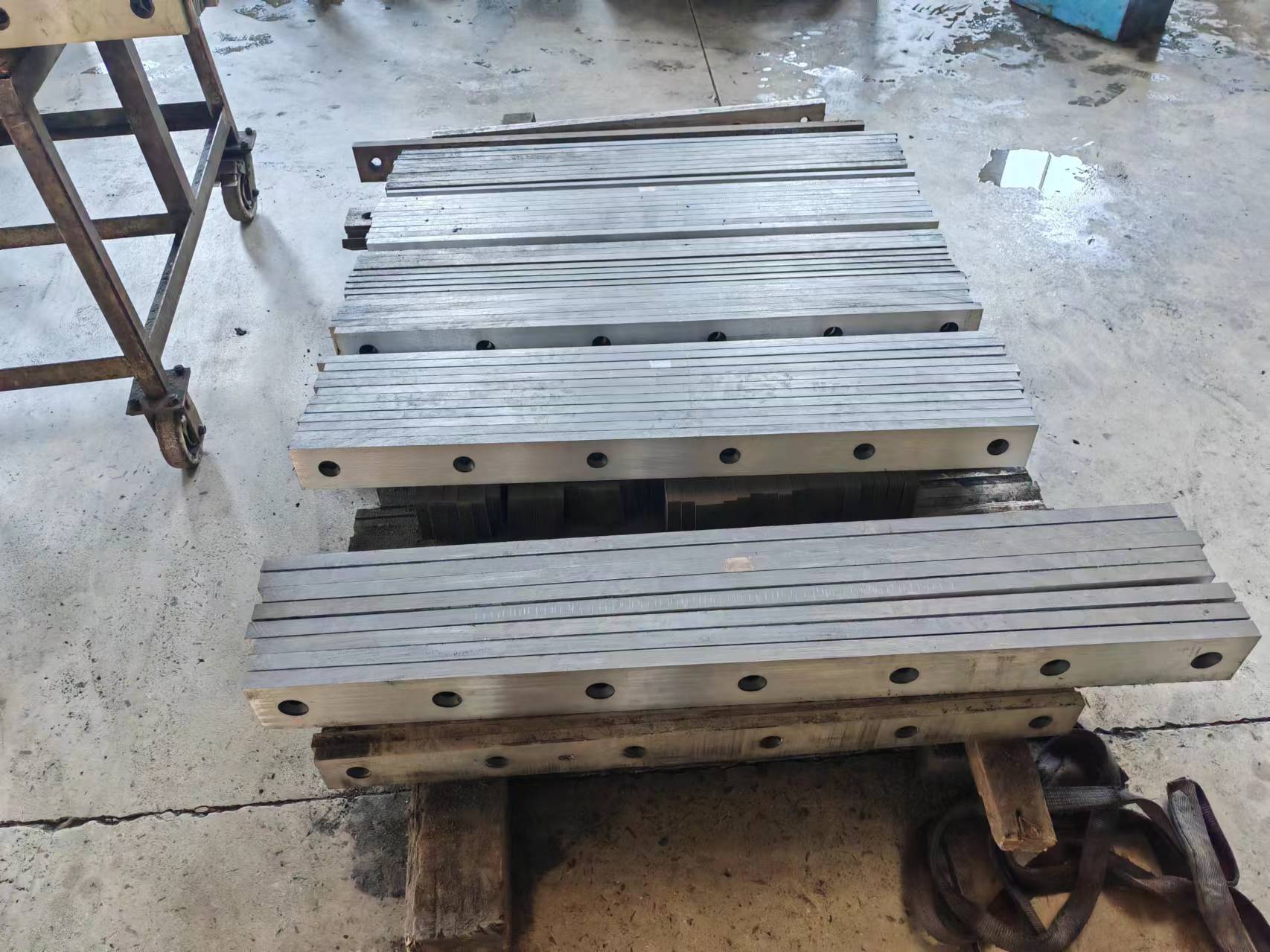 inventory of industrial guillotine shear blades for wholesale supply