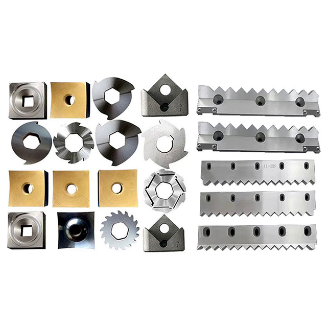 High-performance industrial shredder blades for single shaft and double shaft recycling machines, made of vacuum heat-treated D2 steel.