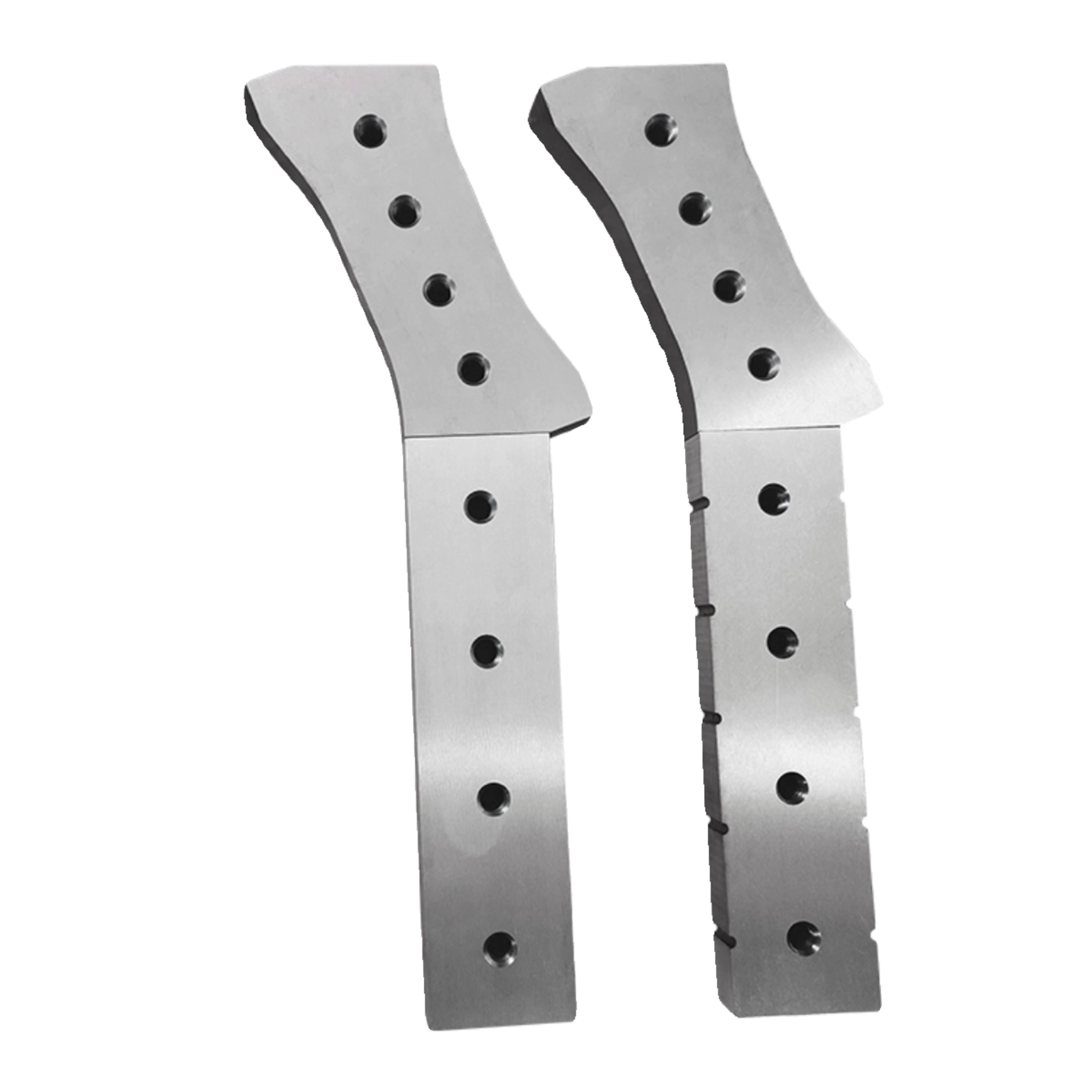 Custom-made alligator shear blade for industrial scrap metal cutting