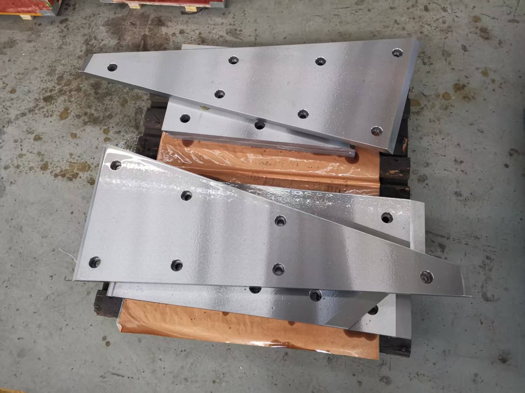 Rolling Mill Wear Plates
