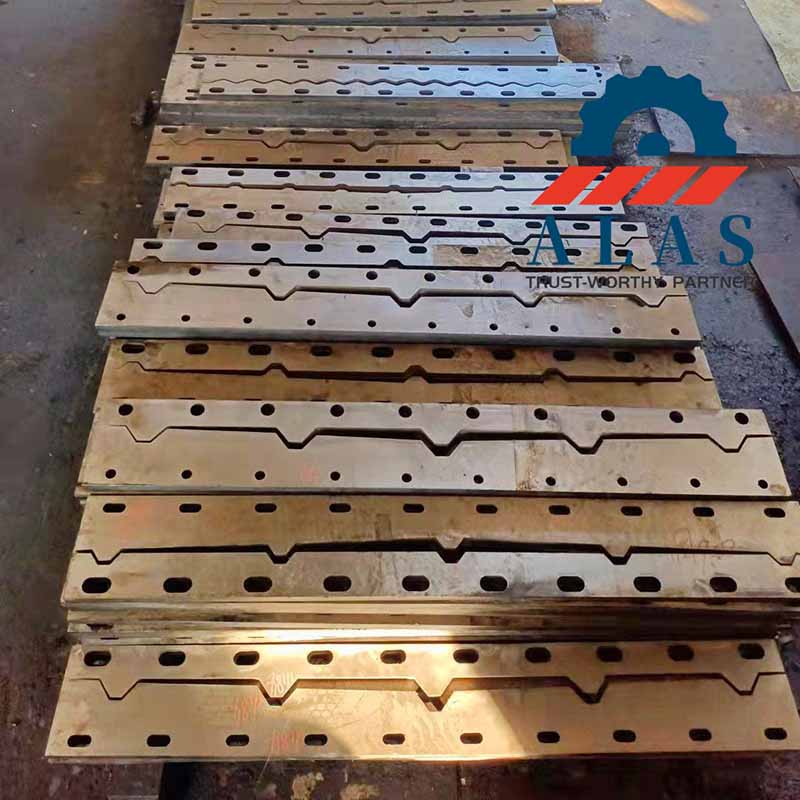 Batch production of monoblock corrugated post-shear blades in factory