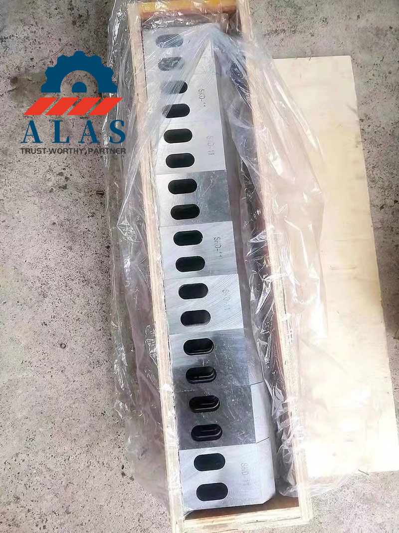 SKD-11 plastic shredder blades safely packed in a wooden case for export