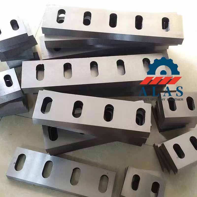 Heavy-duty long-strip shredder blades and plastic granulator knives batch produced by ALAS Machinery factory