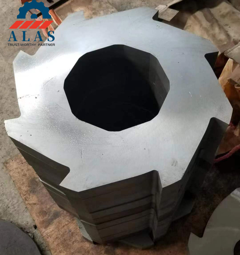 Heavy-duty multi-claw shredder blades made of 9CrSi steel, ideal for light-to-medium waste recycling.