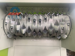 single-shaft-plastic-shredder-rotor-blades.jpg