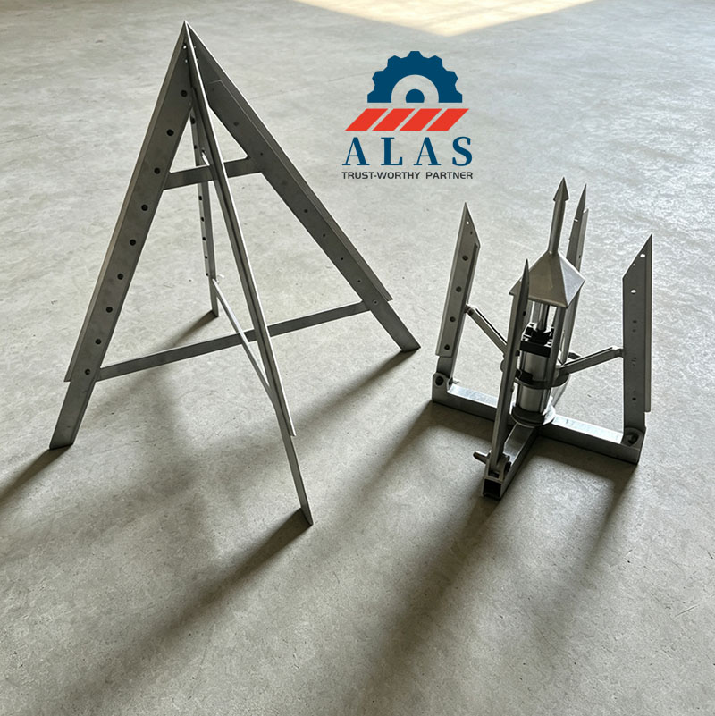 gravity pyramid vs pneumatic bulk bag cutter