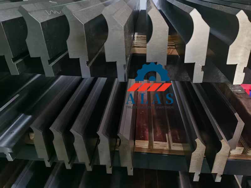 ALAS press brake top punches catalog including acute-angle punches, gooseneck punches, and radius tip punches.