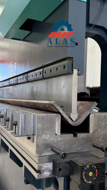 ALAS heavy-duty high-tonnage press brake dies with a large V-opening performing a thick steel plate bending operation.