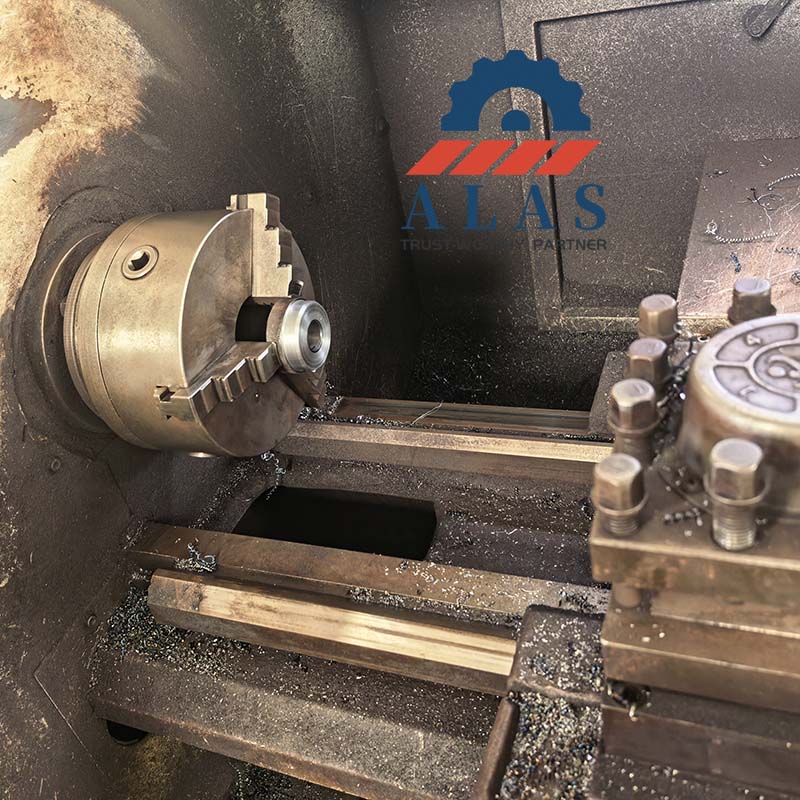 Precision lathe turning process of heavy-duty round ironworker dies at ALAS manufacturing factory