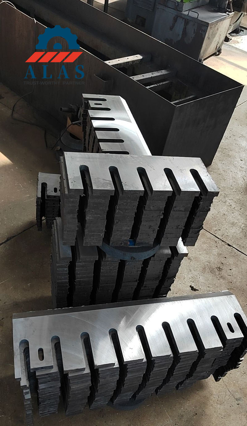ALAS OEM quality wood chipper counter knives with precision CNC machined bolt holes and strict thickness tolerance