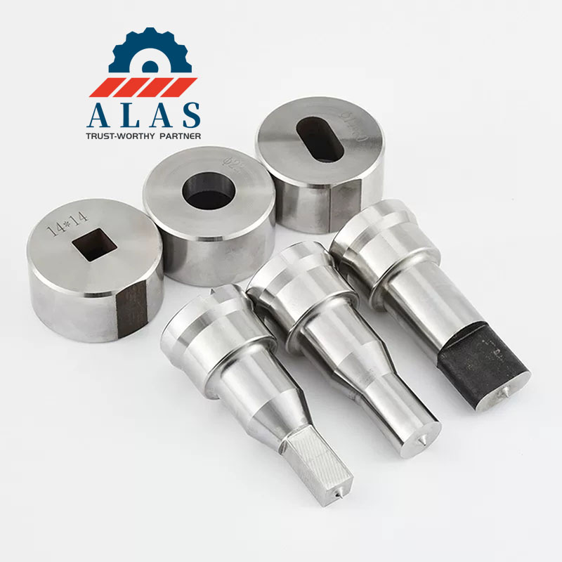 Guide to Ironworker Punch Selection: Round, Oblong, and Square Tools