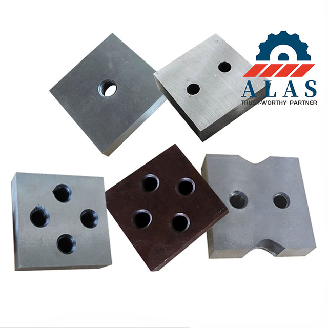 Full range of GQ40 GQ50 GQ60 rebar cutting machine blades with single, double, and four hole configurations