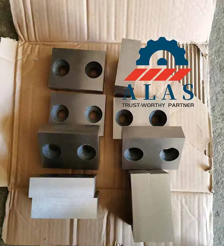Replacement rebar cutter blades compatible with KUNWOO KMC series and TAEHWA TYC series hydraulic croppers