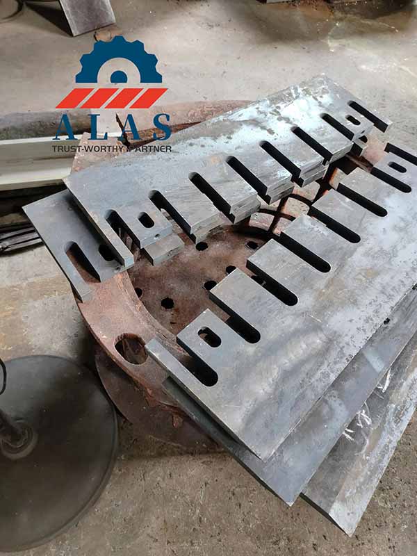 Worn chipper knives and physical samples used for reverse engineering CAD blueprints