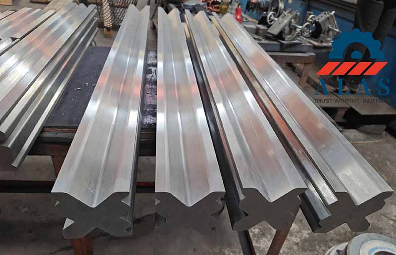 ALAS high-rigidity 4-way multi-V press brake die blocks showing rotatable cross-sections with four different V-openings.