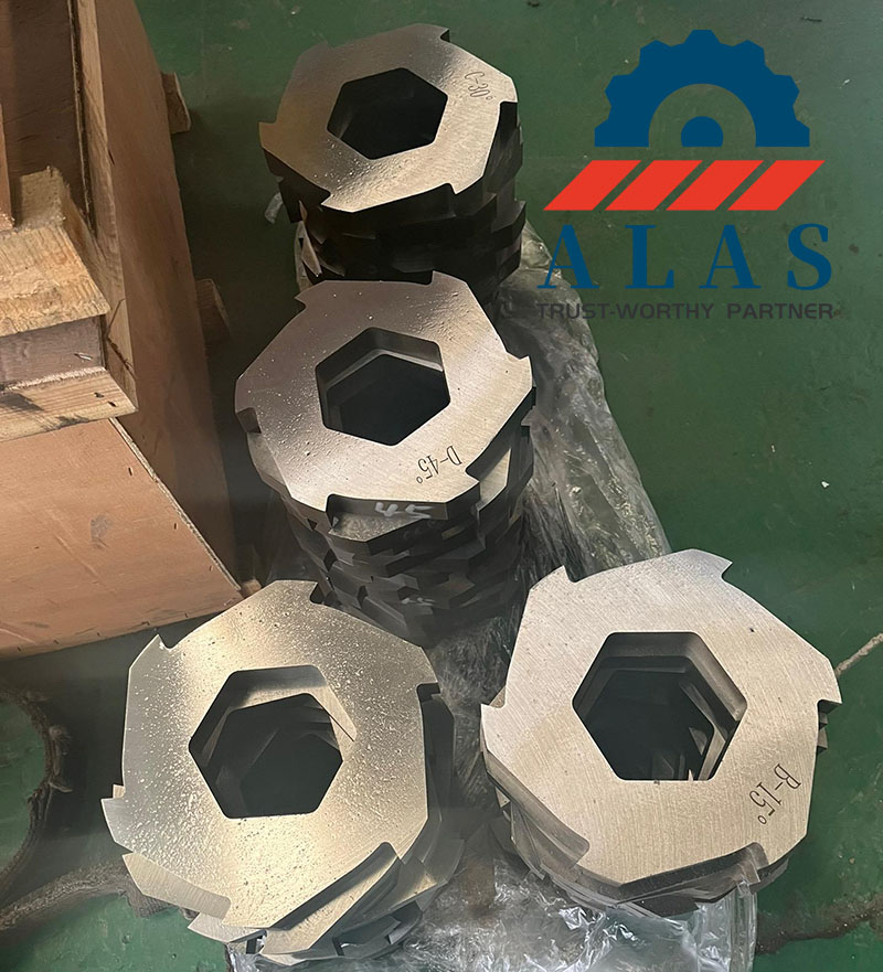 High-strength double shaft shredder blades and rotary cutter discs manufactured by ALAS for metal and bulk plastic recycling